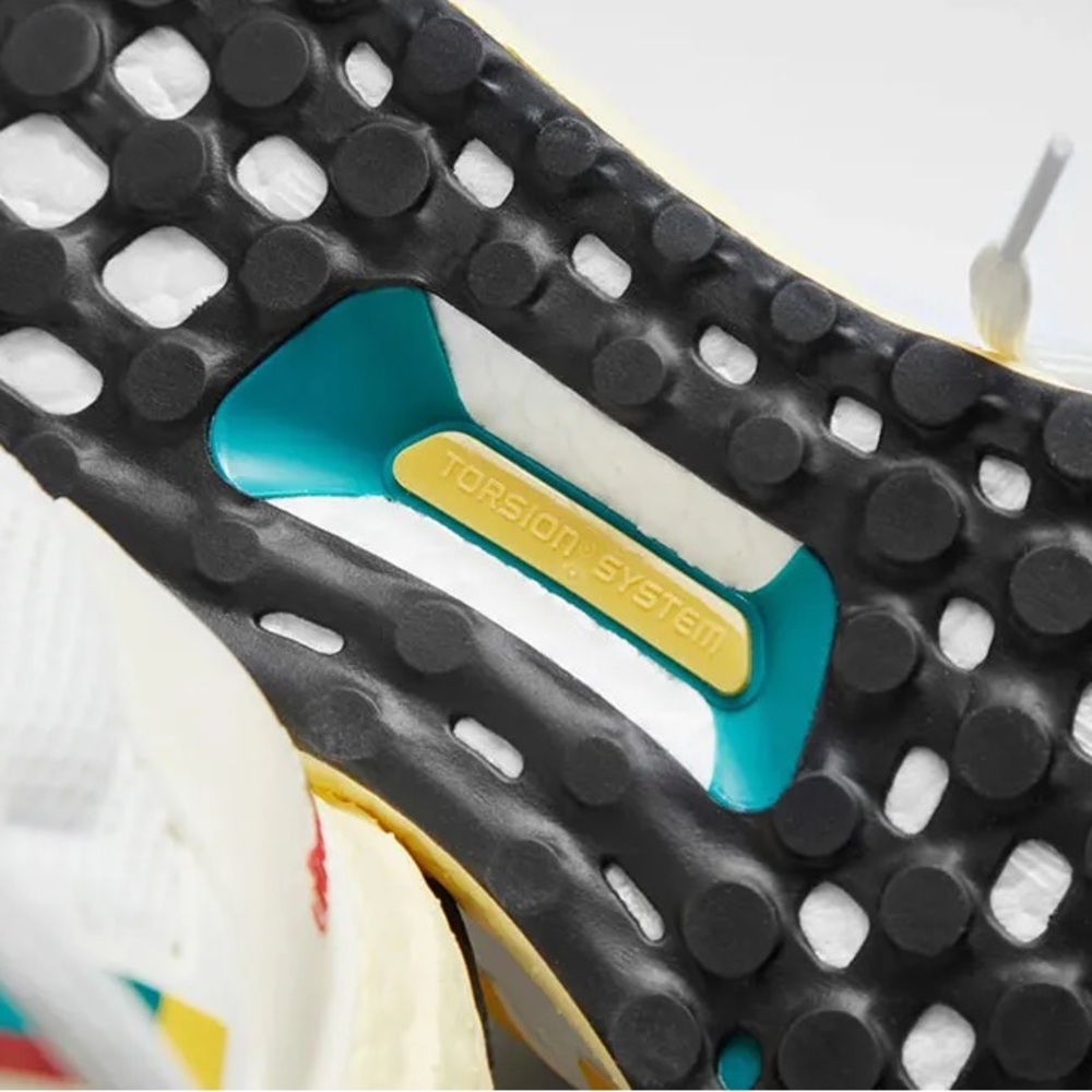 Adidas Ultra Boost DNA 1.0 ZX 6000 (Style Code: H05265) - New with Box - Picture 6 of 11